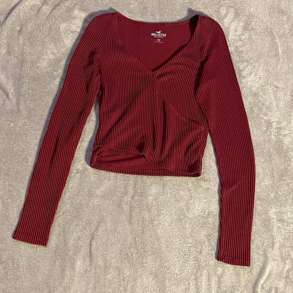 Hollister Red Ruched Crop Blouse